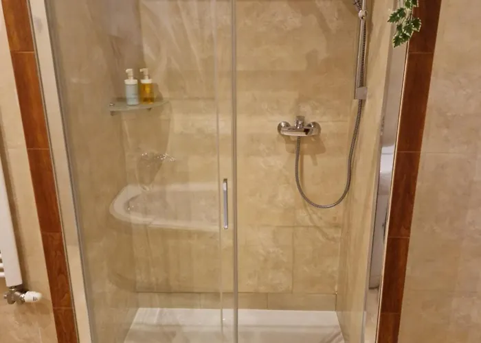 Royal Palace From The 14th Century - 125 M2